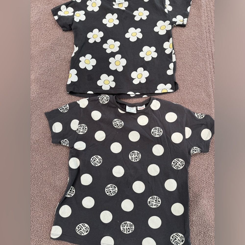 2 Zara short sleeve tops. Size 4-5